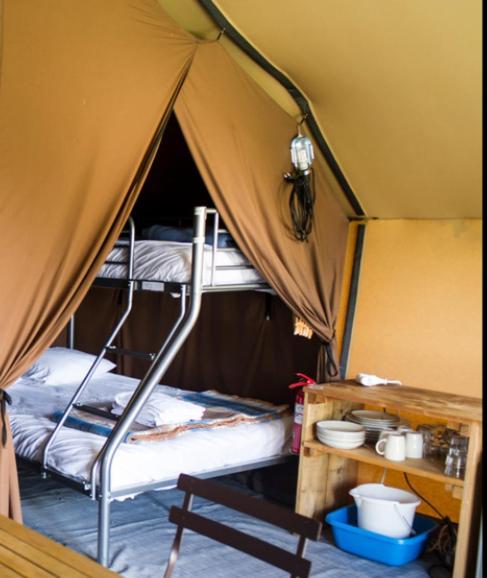Camping Onlycamp Le Port Saint-Benoit-sur-Loire Luaran gambar